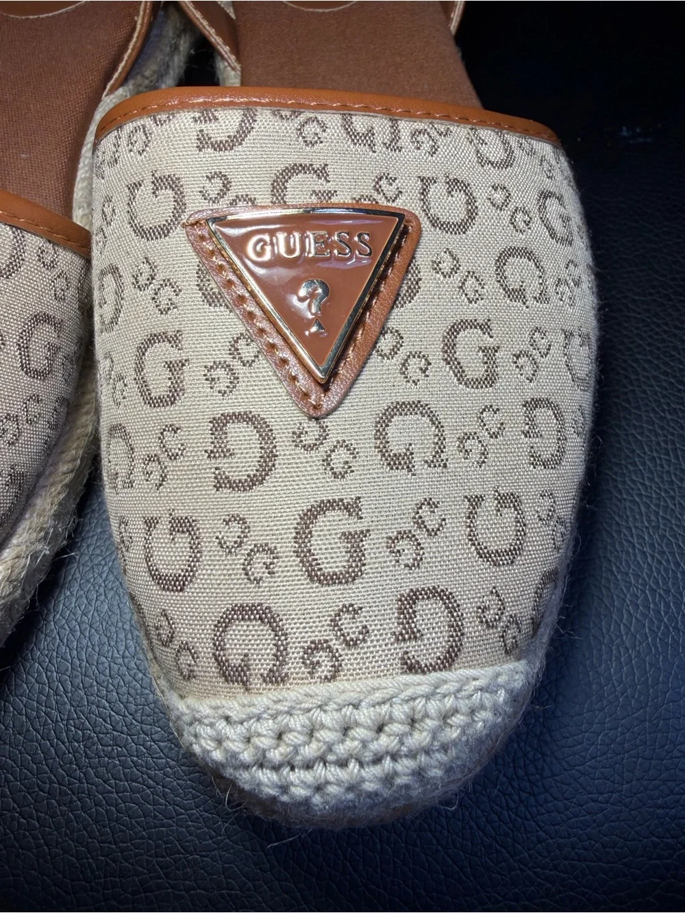 GUESS Tan Logo Espadrille Sandals with Ankle Strap Sz 10M box